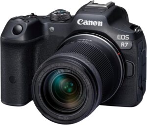 Canon-EOS-R7-voorkant